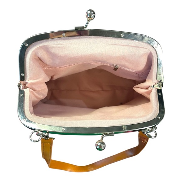 Hello Kitty Frame Clutch Bag with Apples Design - Picture 3 of 5